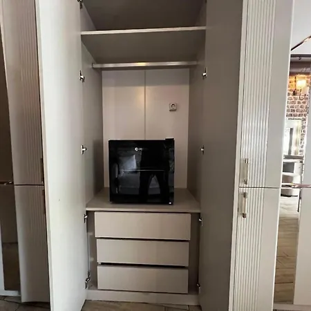 酒店 Fe Homes & Suites